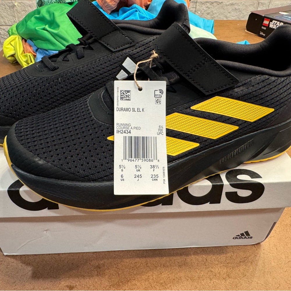 Adidas Duramo SL Elastic Lace Black and Yellow Running Shoes Size 6